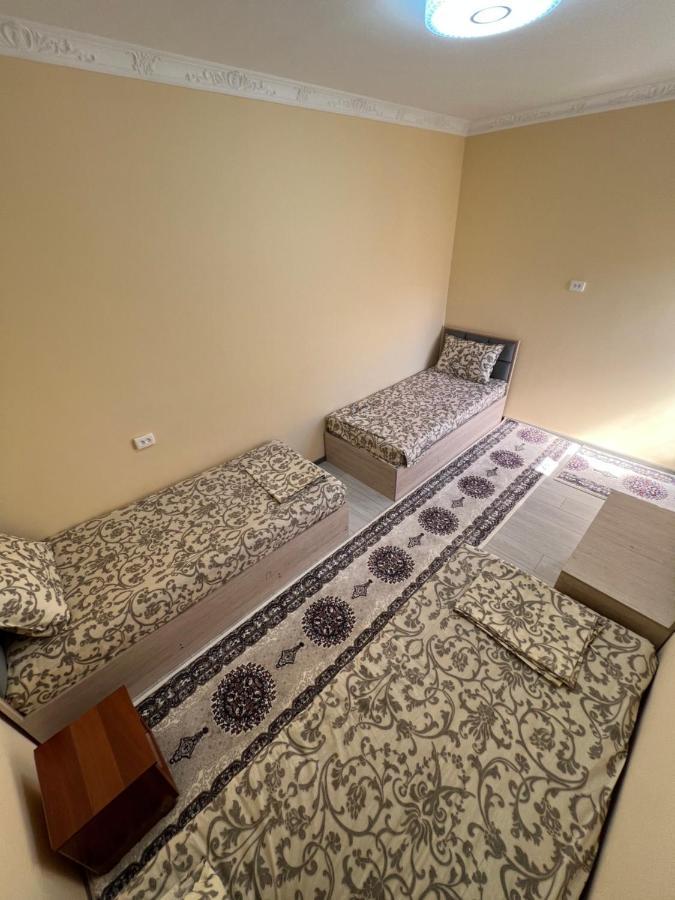 In Center Of Bukhara Family Guest House Mirg'Iyos Экстерьер фото