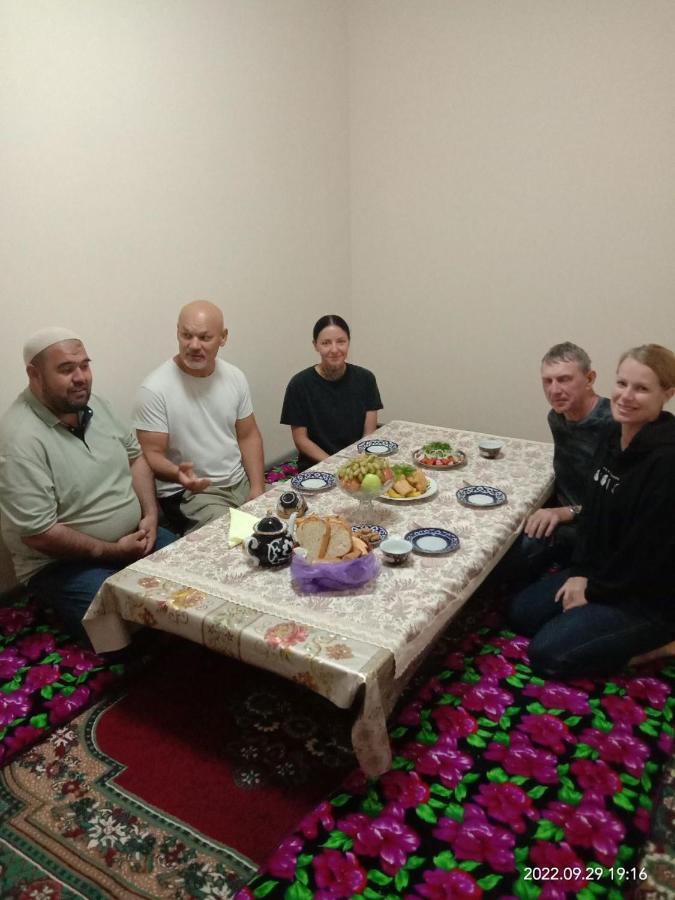 In Center Of Bukhara Family Guest House Mirg'Iyos Экстерьер фото